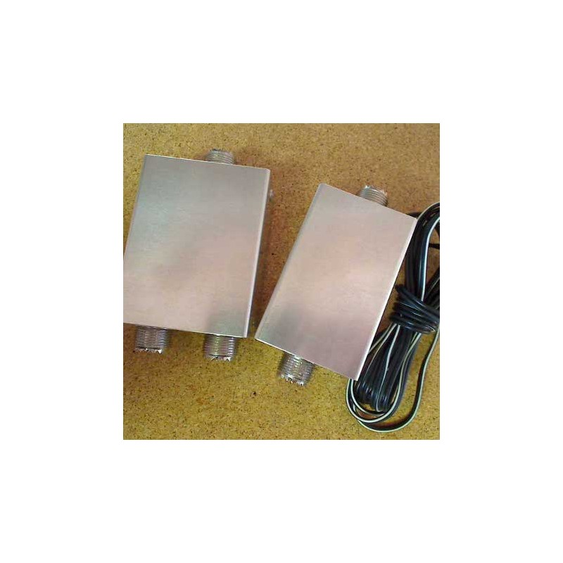 Remote switch on coaxial 2 antennas